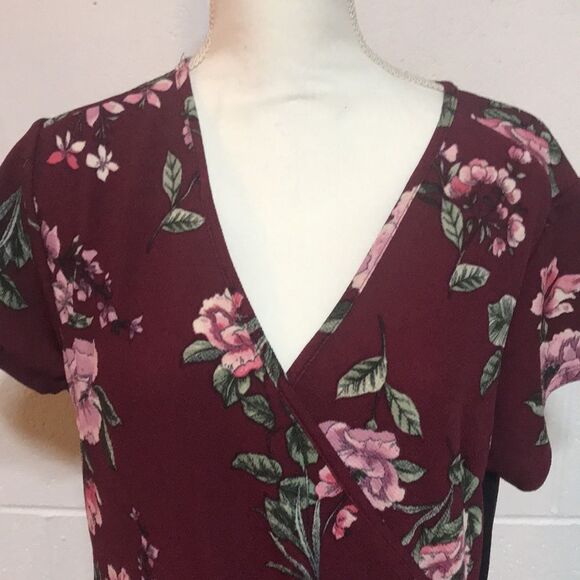 Rue Flowered Dress  2X - Picture 2 of 9